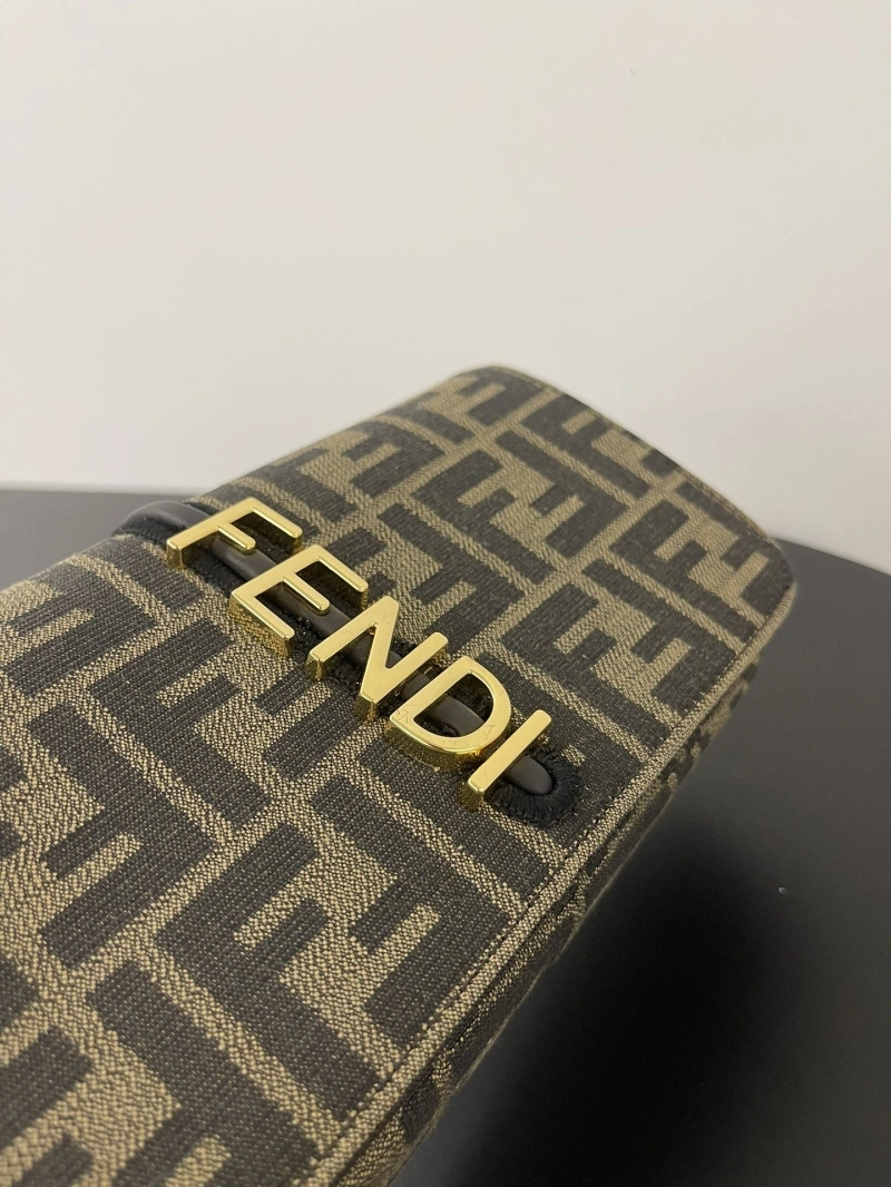Fendi Satchel Bags 4370-0096