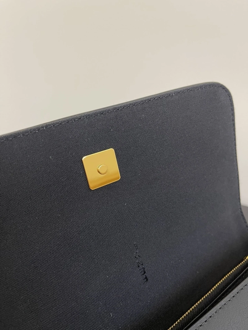 Fendi Satchel Bags 4370-0097