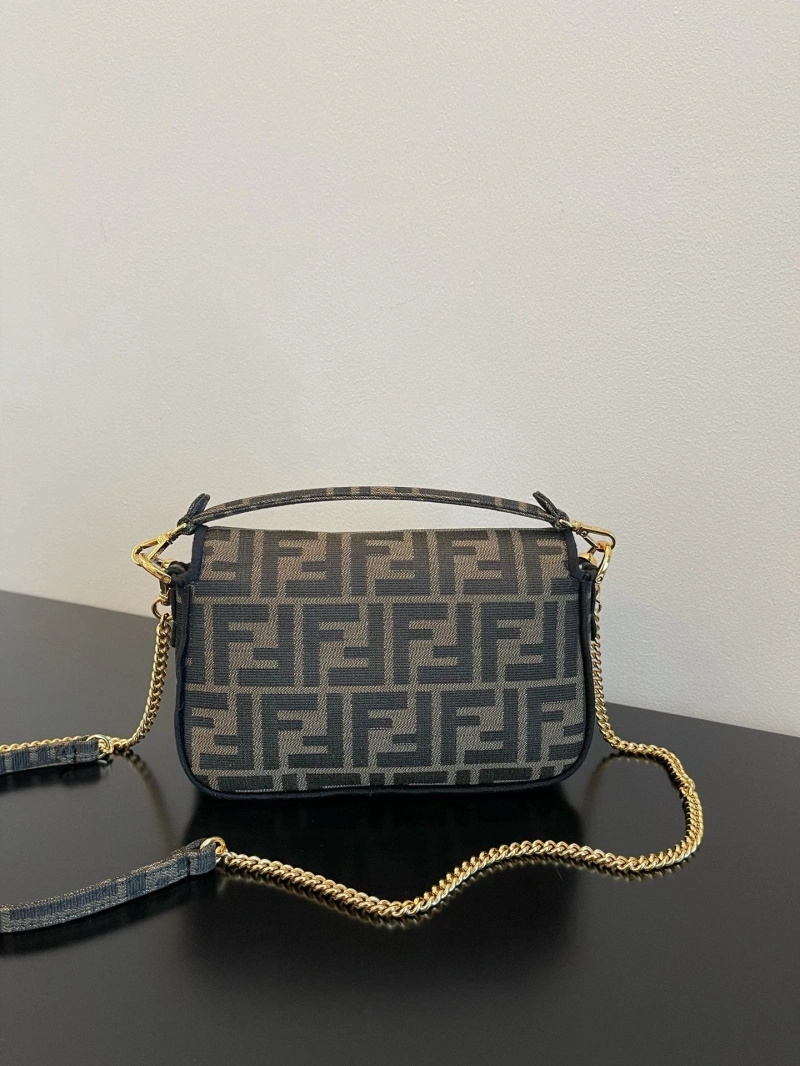 Fendi Baguette Bags 4370-0104
