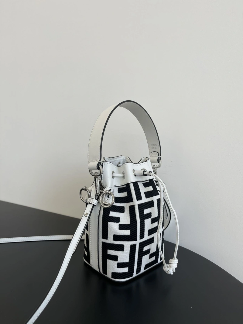Fendi Bucket Bags 4370-0122