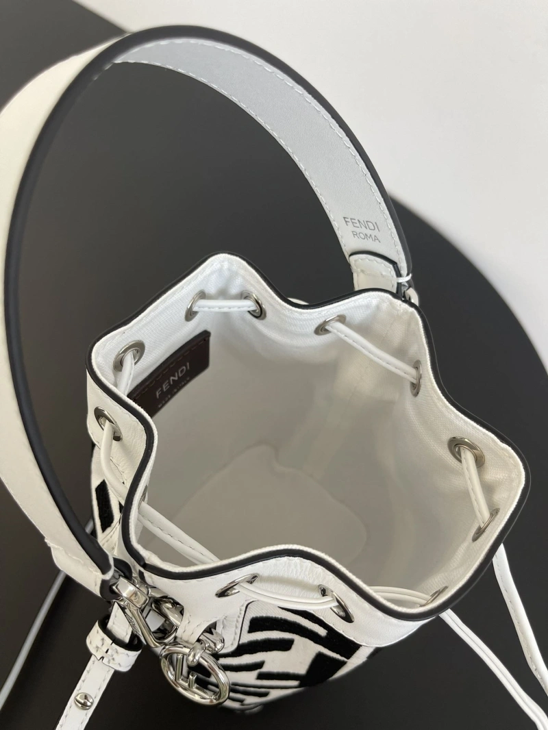 Fendi Bucket Bags 4370-0122