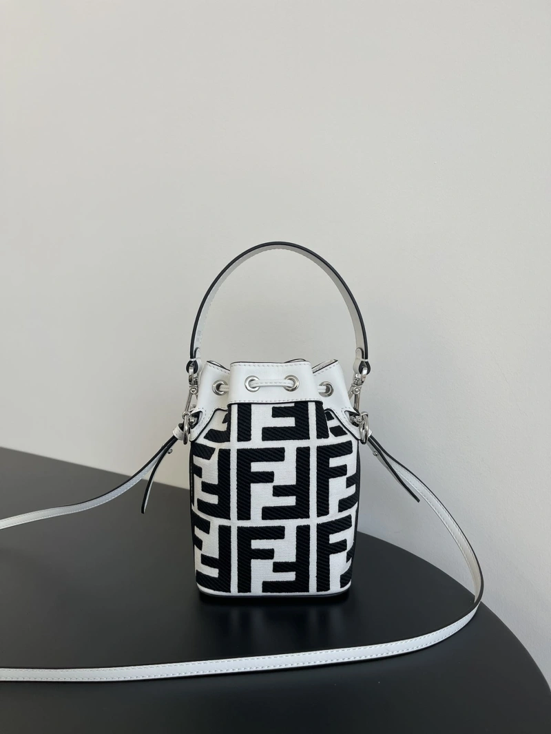 Fendi Bucket Bags 4370-0122