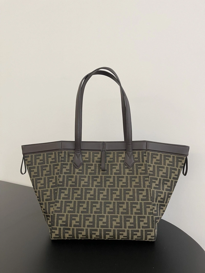 Fendi Shopping Bags 4370-0128