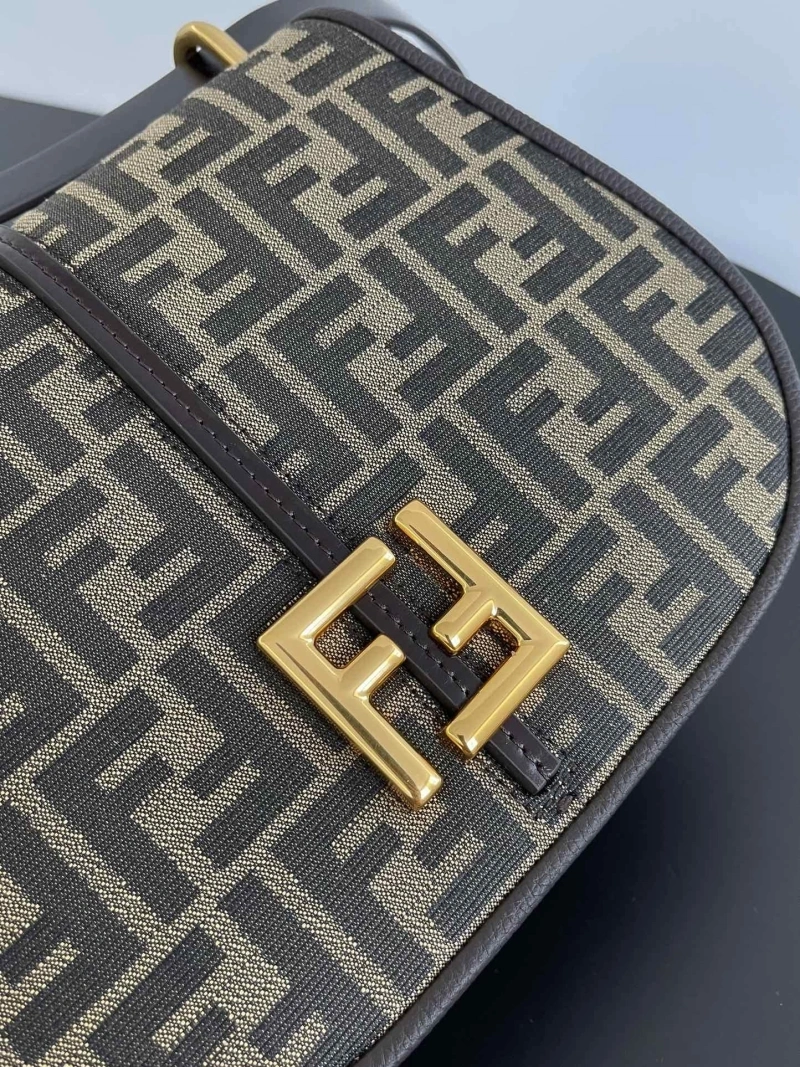 Fendi Satchel Bags 4370-0140