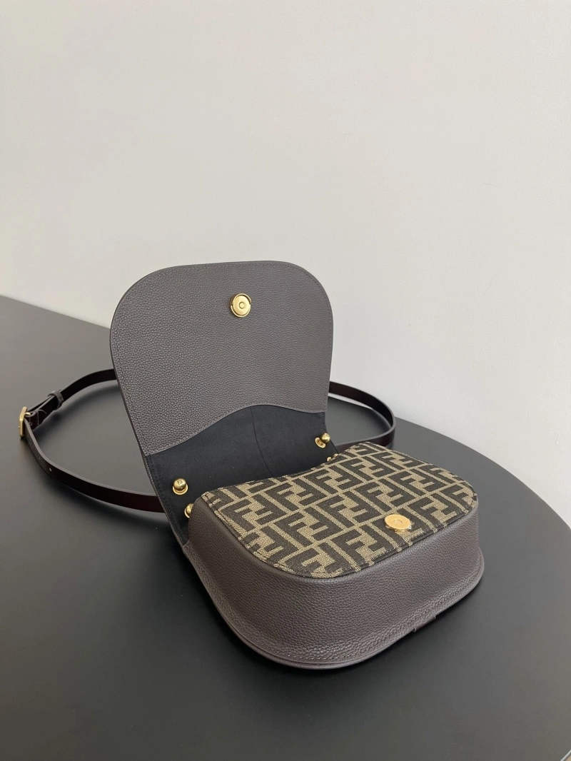 Fendi Satchel Bags 4370-0140