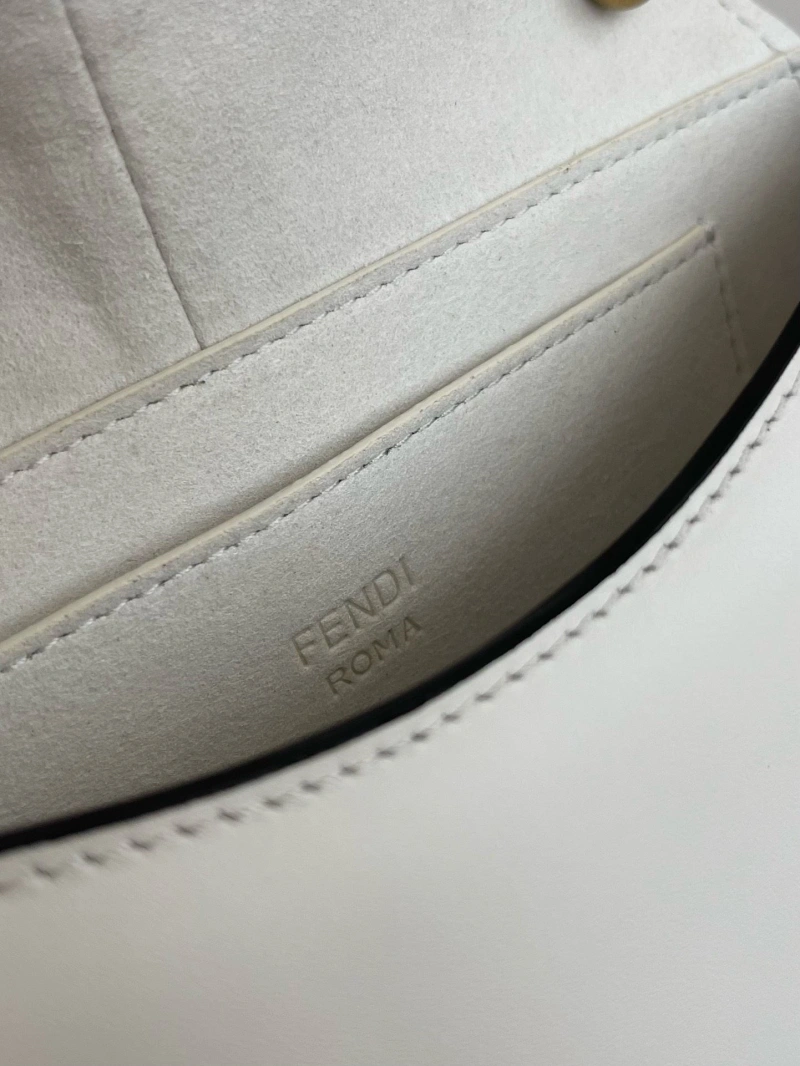 Fendi Satchel Bags 4370-0149