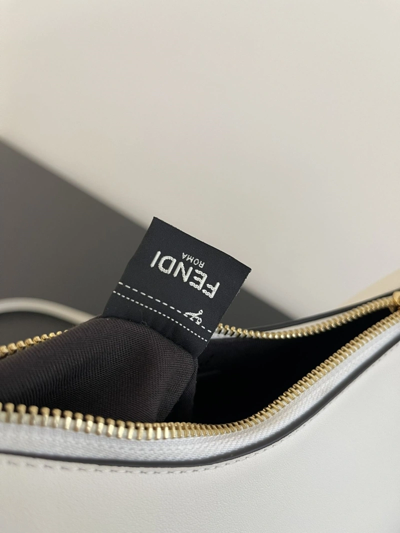 Fendi Satchel Bags 4370-0154