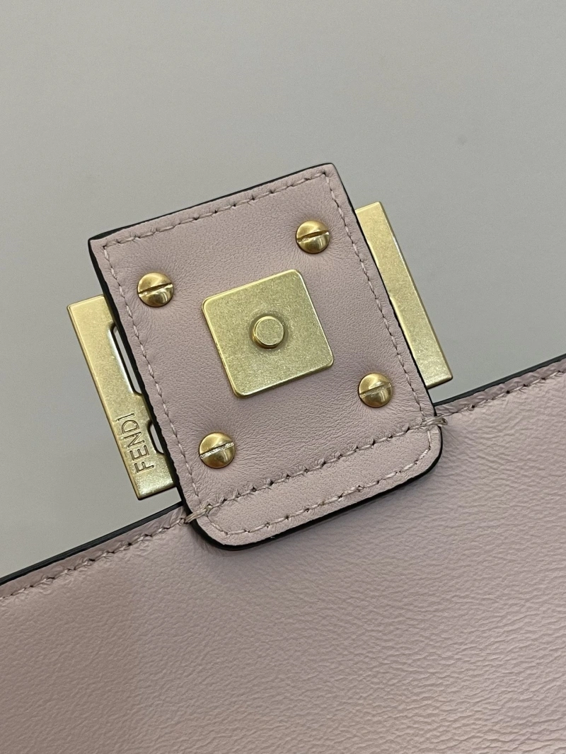 Fendi Baguette Bags 4370-0214