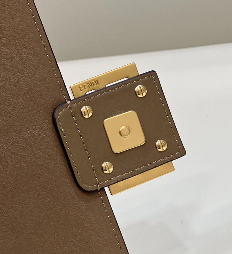 Fendi Satchel Bags 4370-0216