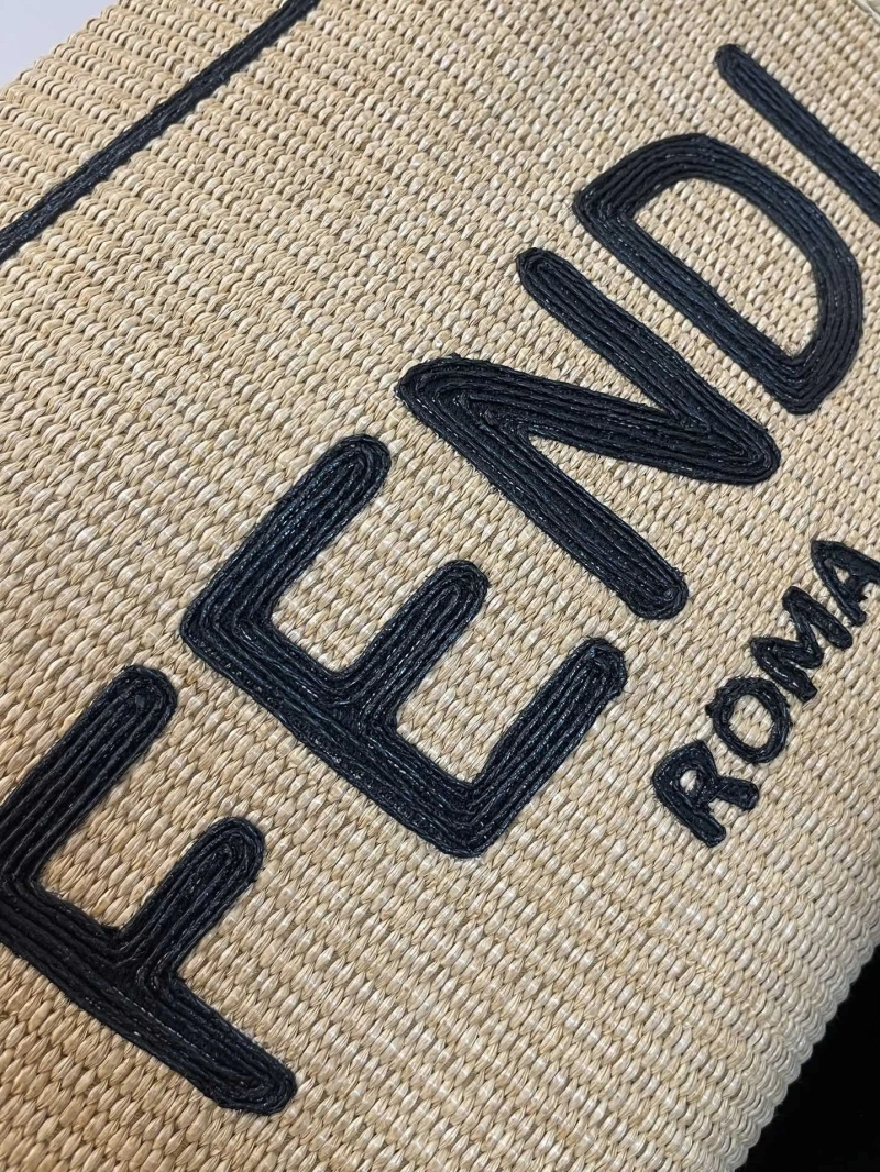 Fendi Shopping Bags 4370-0226