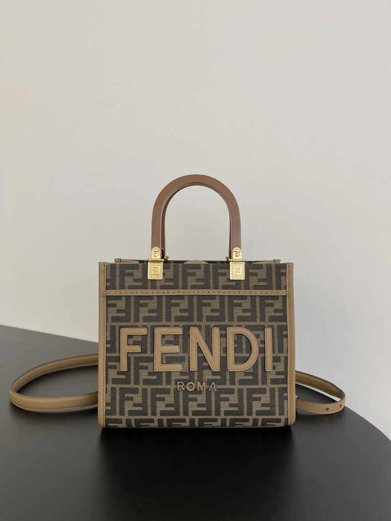 Fendi Shopping Bags 4370-0228