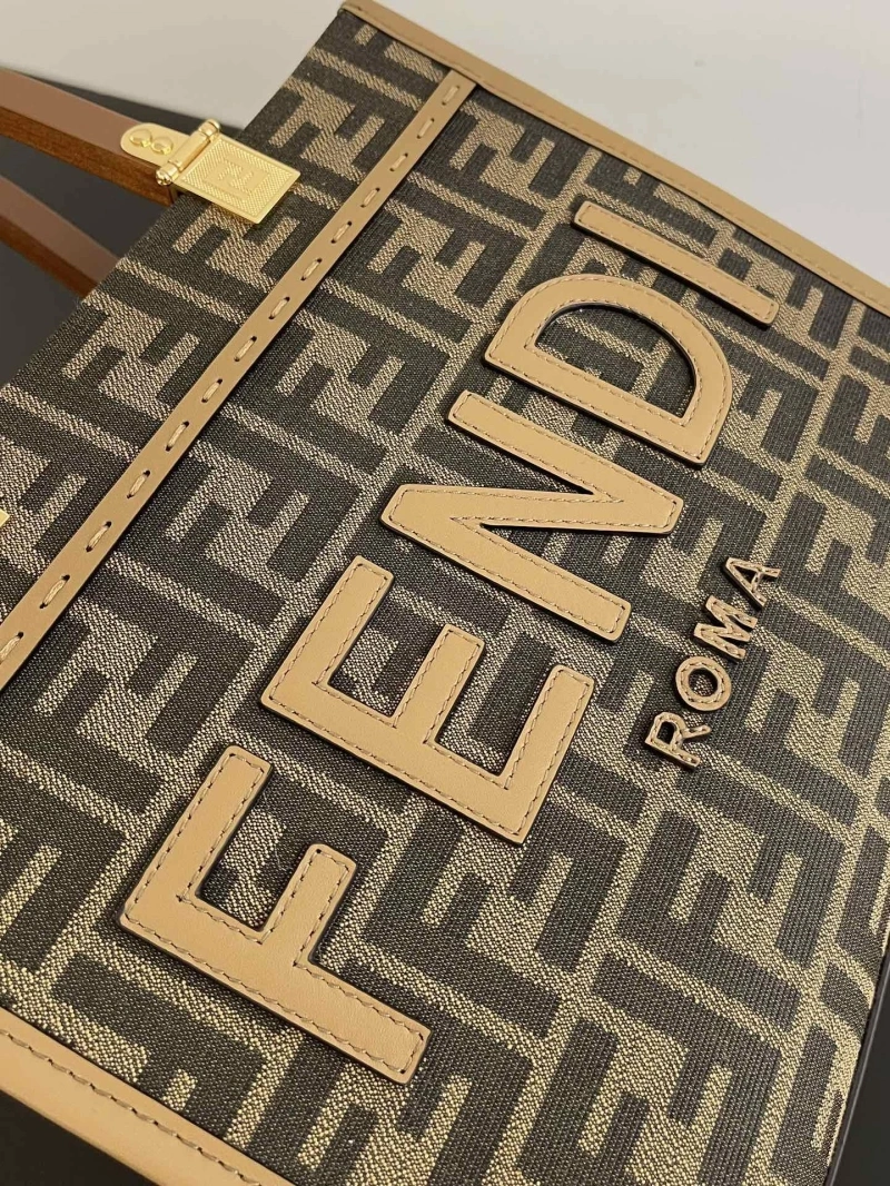 Fendi Shopping Bags 4370-0228