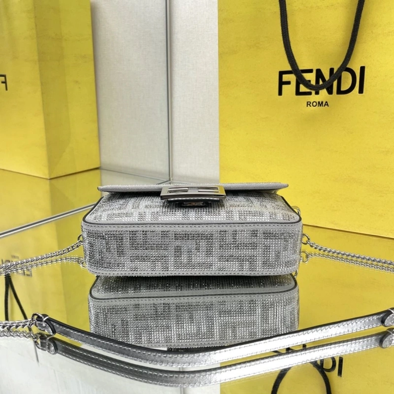 Fendi Baguette Bags 4370-0277