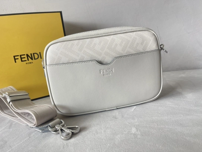 Fendi Clutch Bags 4370-0293
