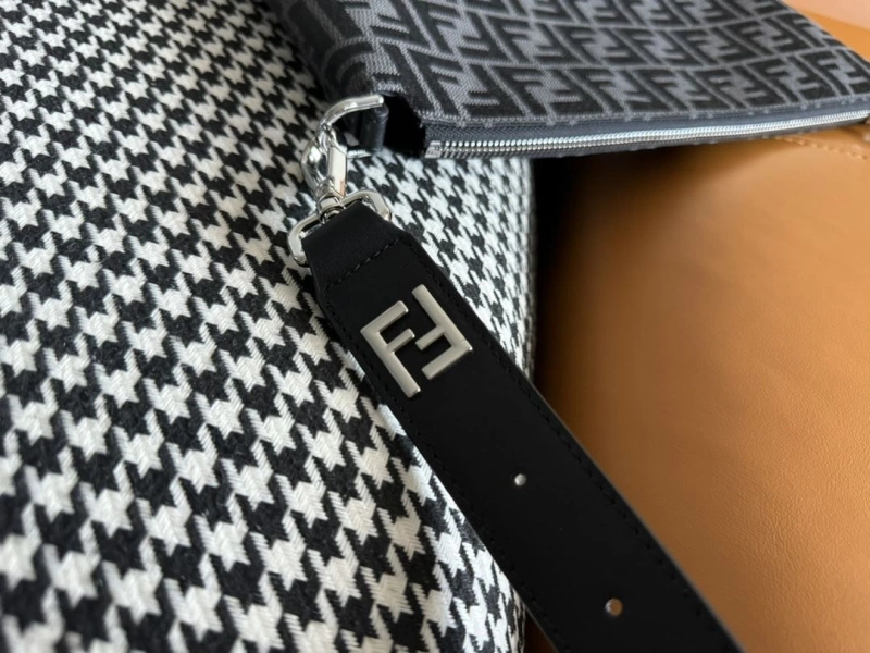 Fendi Satchel Bags 4370-0302