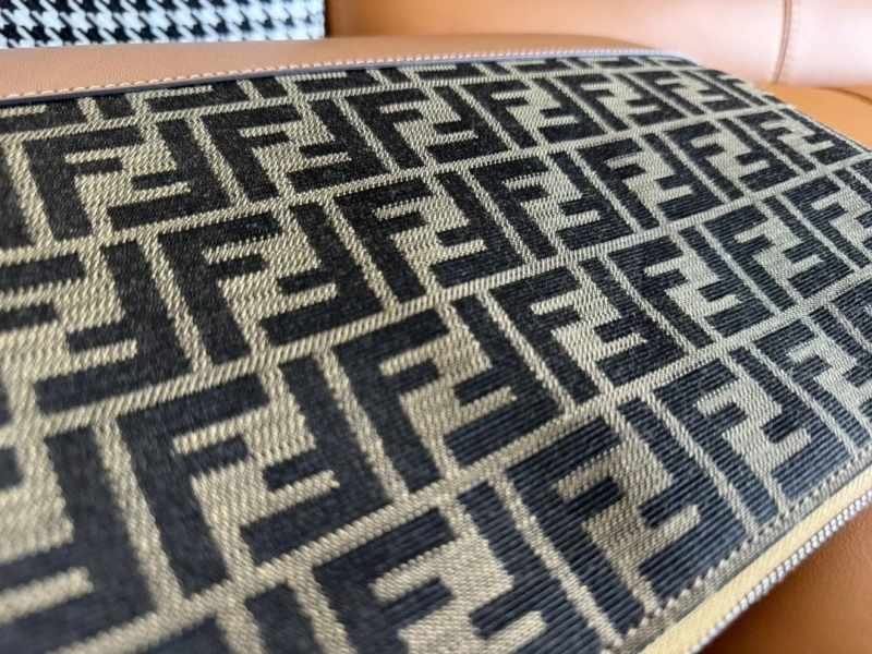 Fendi Satchel Bags 4370-0303