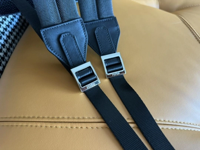 Fendi Backpacks 4370-0304