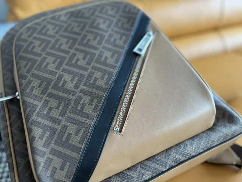 Fendi Backpacks 4370-0305