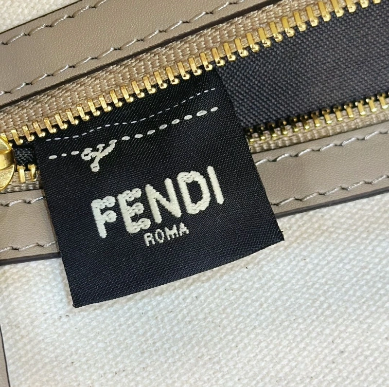 Fendi Satchel Bags 4370-0315