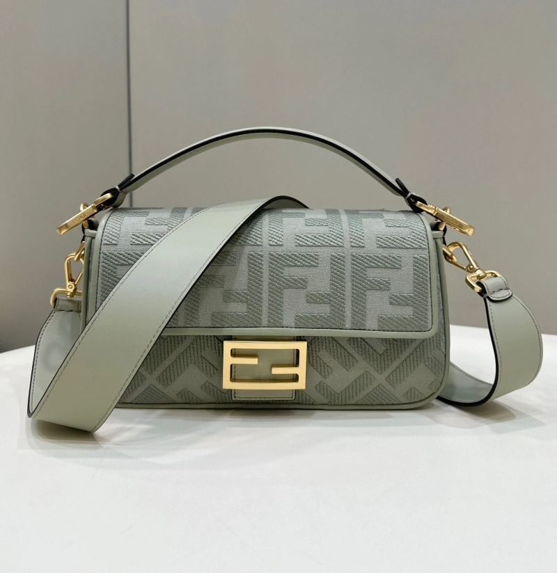 Fendi Satchel Bags 4370-0319