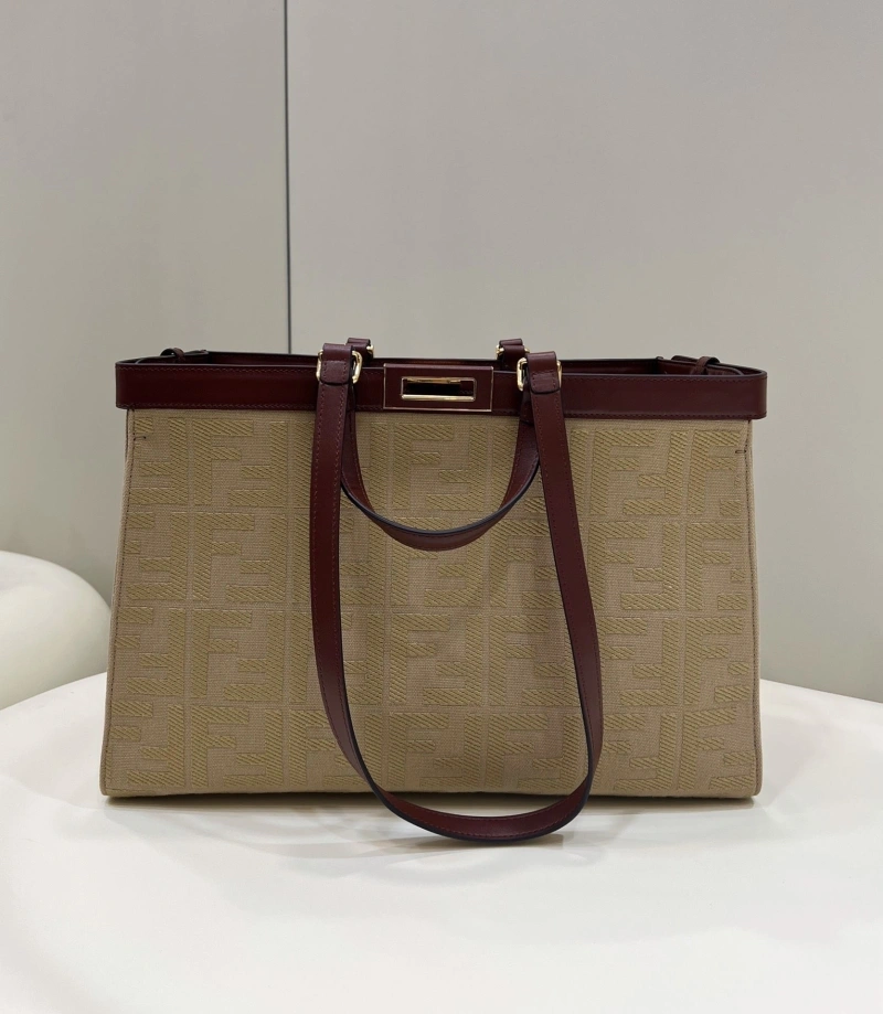 Fendi Shopping Bags 4370-0324