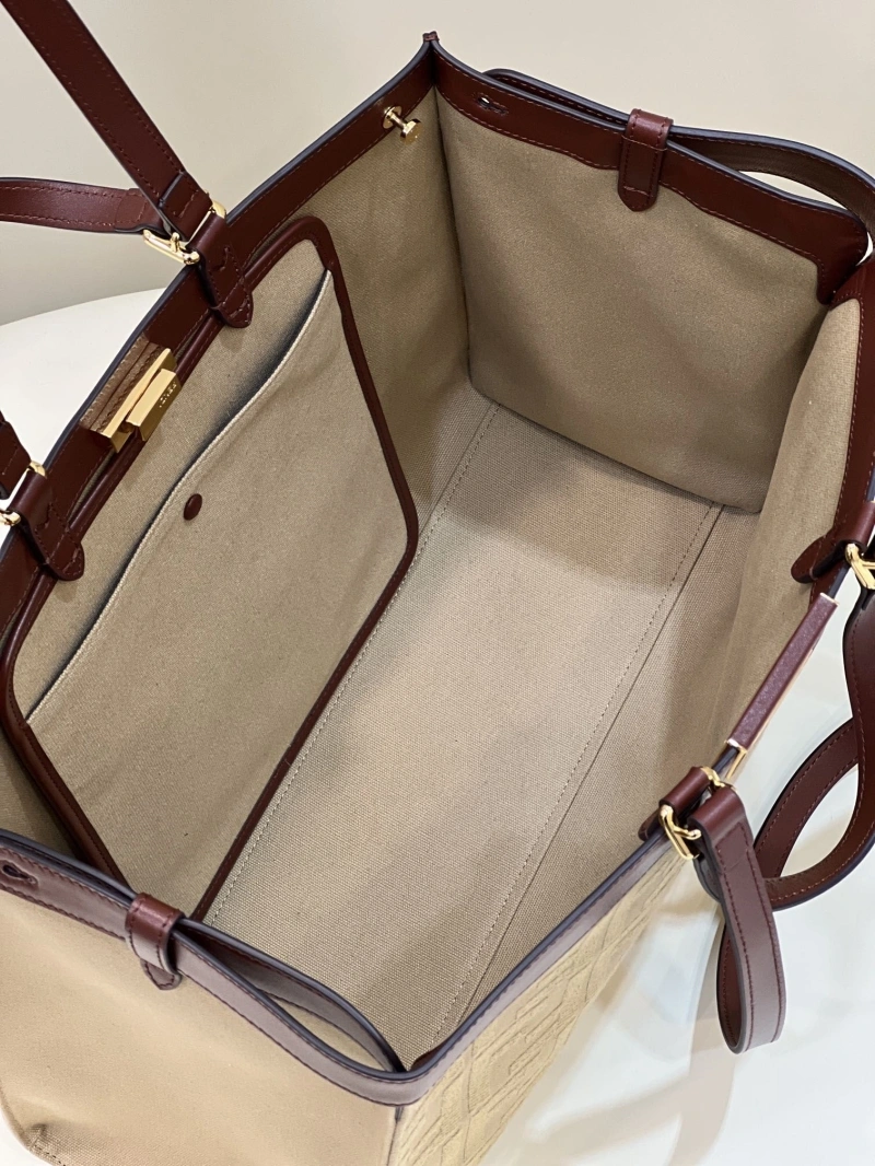 Fendi Shopping Bags 4370-0324