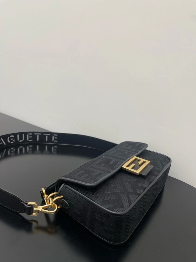 Fendi Baguette Bags 4370-0327
