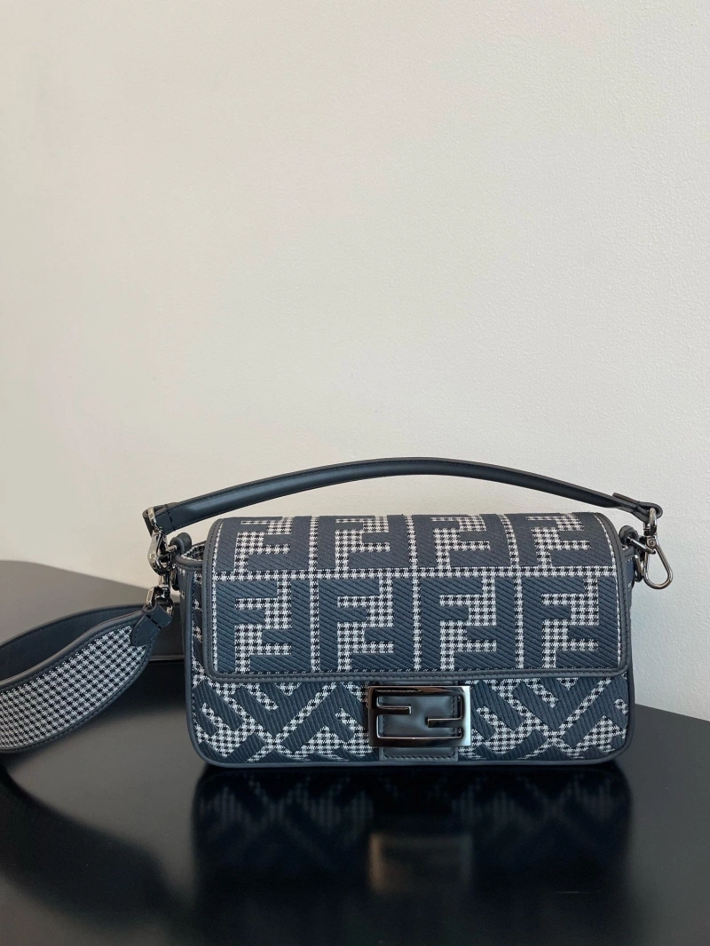 Fendi Baguette Bags 4370-0330