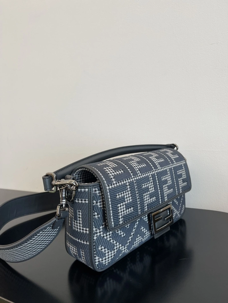 Fendi Baguette Bags 4370-0330