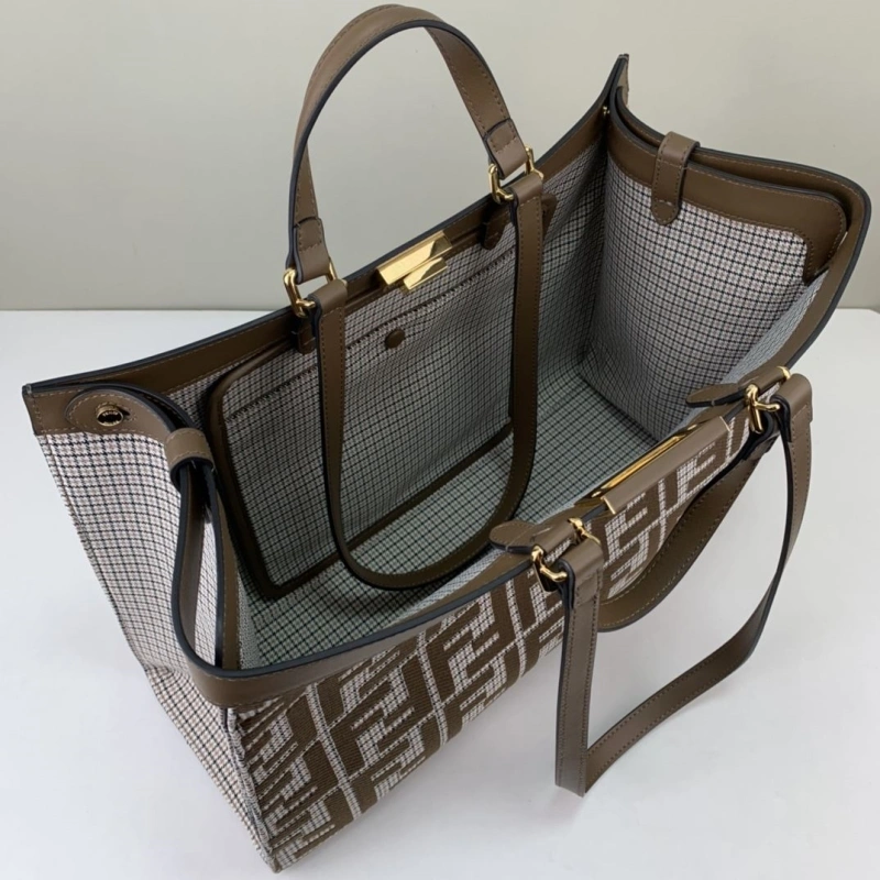 Fendi Shopping Bags 4370-0332