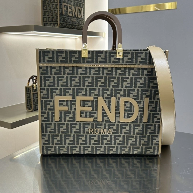 Fendi Shopping Bags 4370-0356