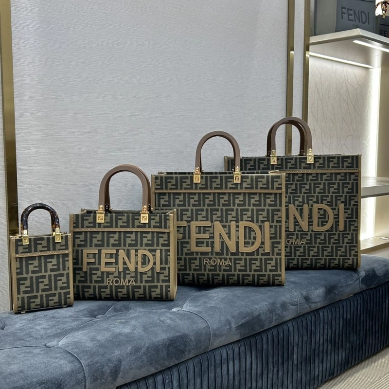 Fendi Shopping Bags 4370-0357