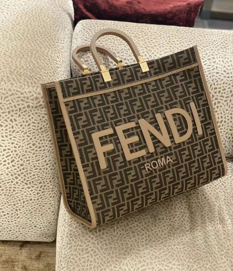 Fendi Shopping Bags 4370-0357