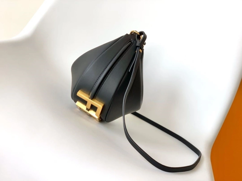 Fendi Satchel Bags 4370-0359