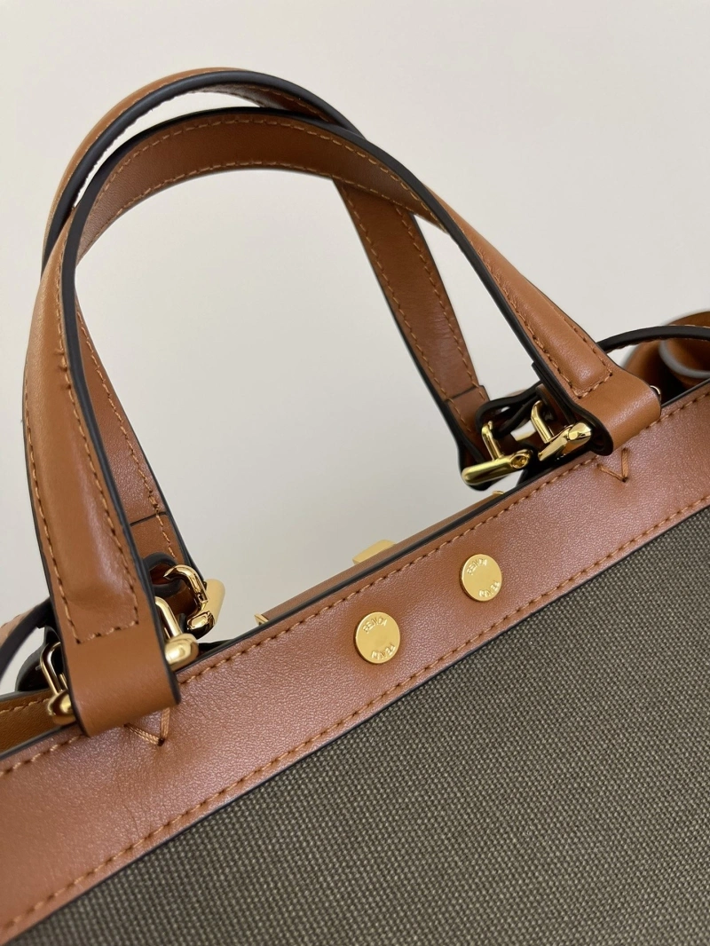 Fendi Shopping Bags 4370-0377