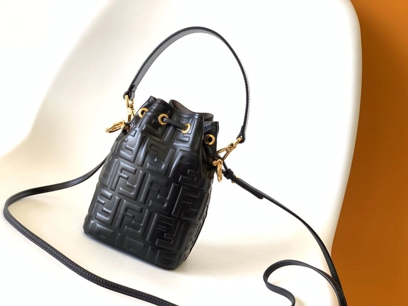 Fendi Bucket Bags 4370-0386