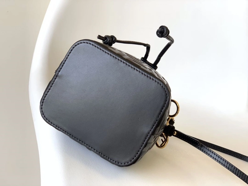 Fendi Bucket Bags 4370-0386