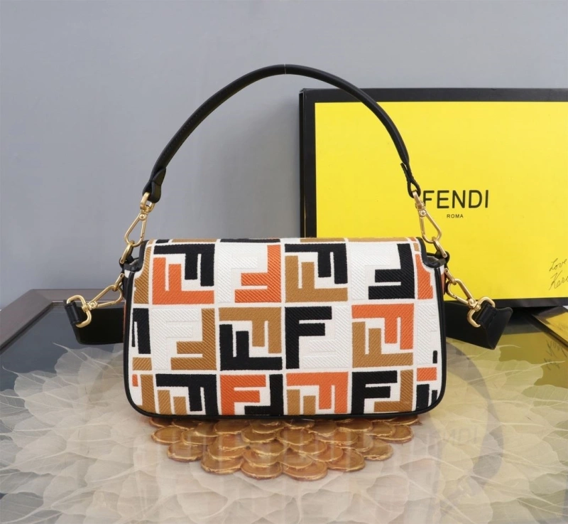 Fendi Baguette Bags 4370-0394