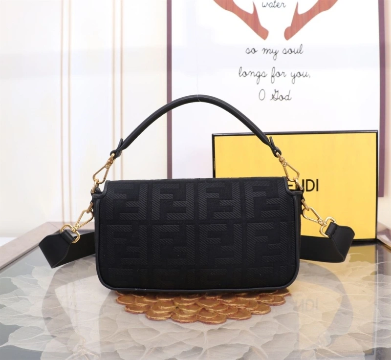 Fendi Baguette Bags 4370-0398