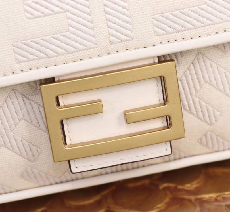 Fendi Baguette Bags 4370-0399