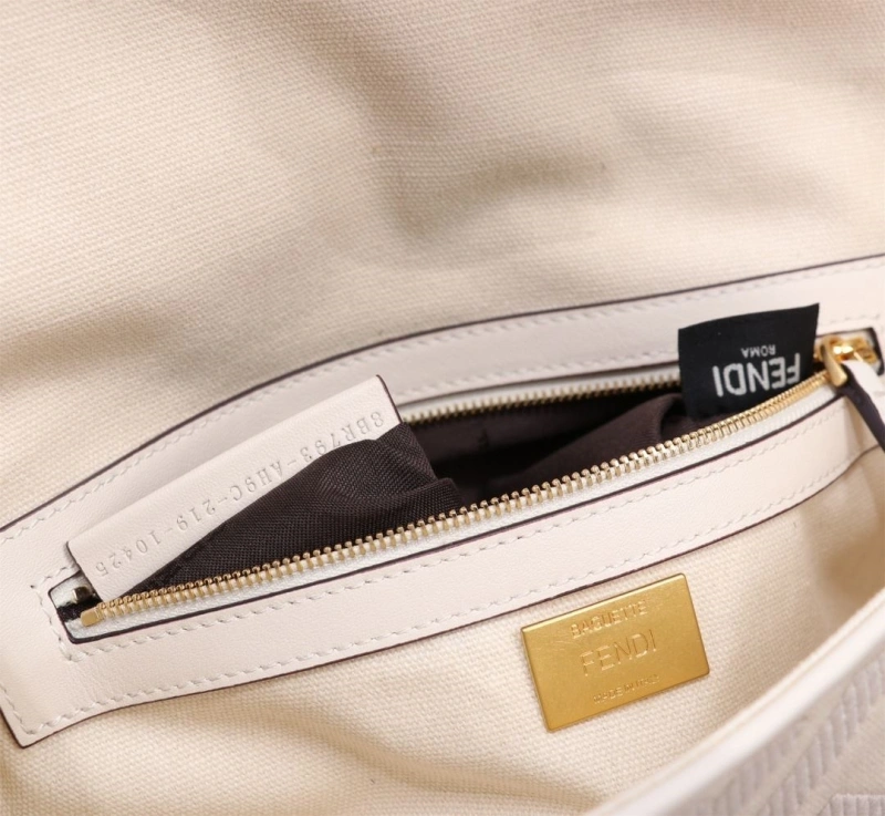Fendi Baguette Bags 4370-0399