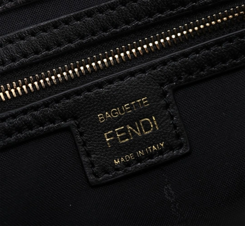 Fendi Satchel Bags 4370-0401