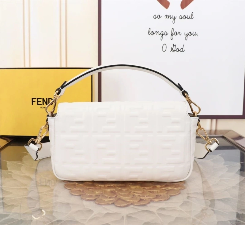 Fendi Satchel Bags 4370-0402