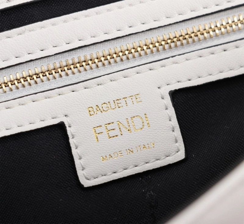 Fendi Satchel Bags 4370-0402