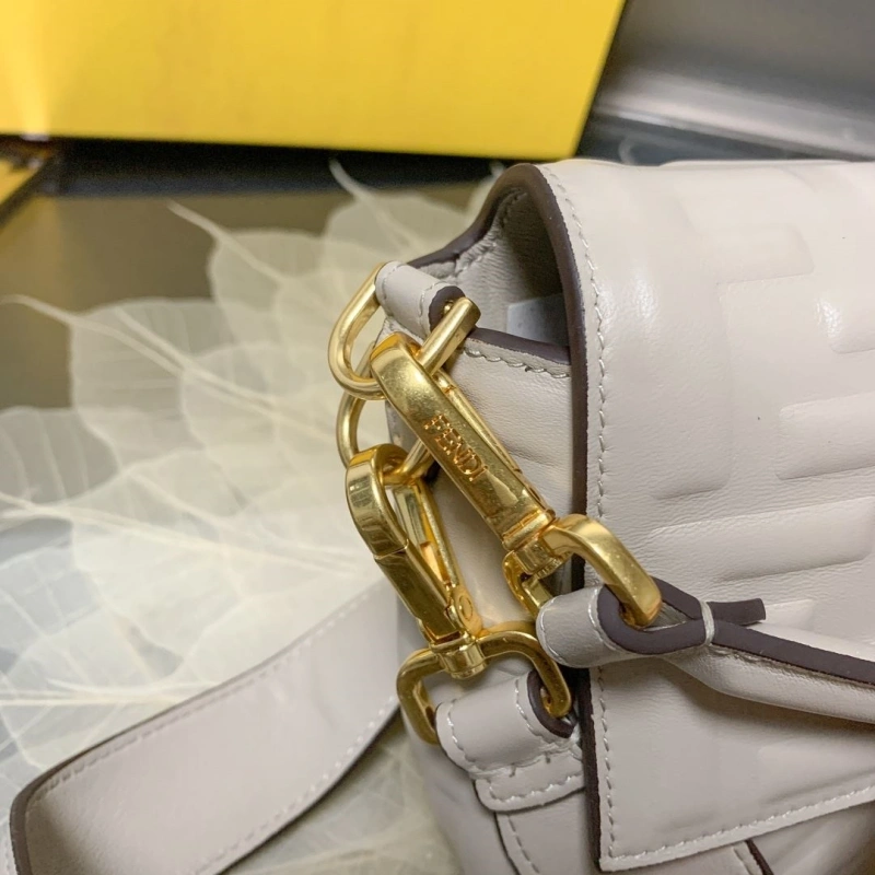 Fendi Satchel Bags 4370-0403