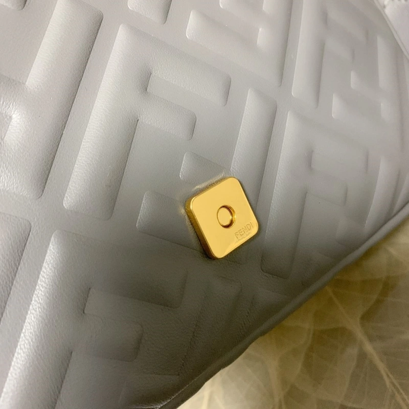 Fendi Satchel Bags 4370-0404
