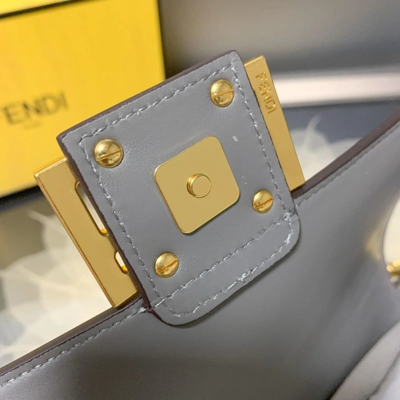 Fendi Satchel Bags 4370-0404