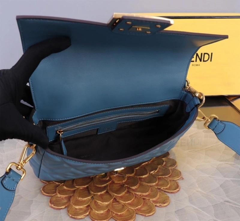 Fendi Satchel Bags 4370-0410