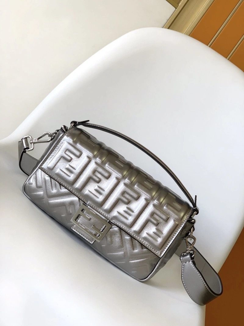 Fendi Baguette Bags 4370-0411