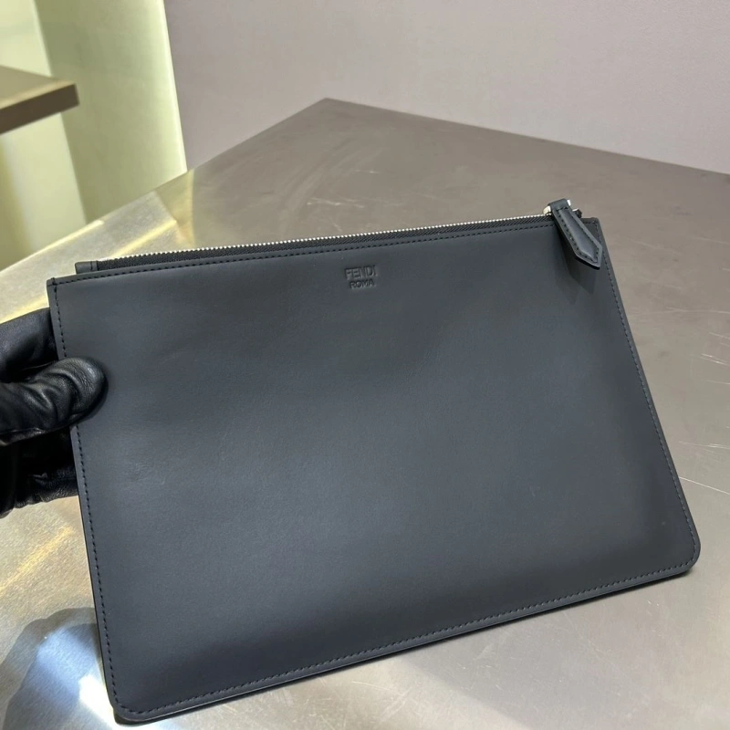 Fendi Clutch Bags 4370-0565